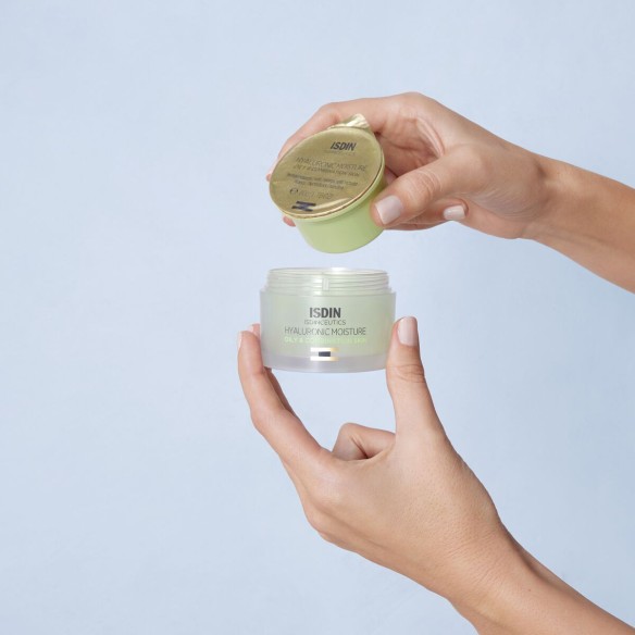 ISDINCEUTICS HYALURONIC MOISTURE OILY & COMBINATION